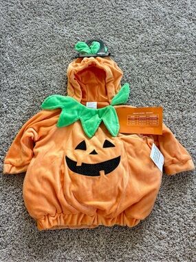 NWT Hyde & EEK! Boutique Infant Pumpkin Costume - 0-6M